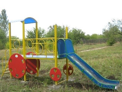 Дитячі гірки